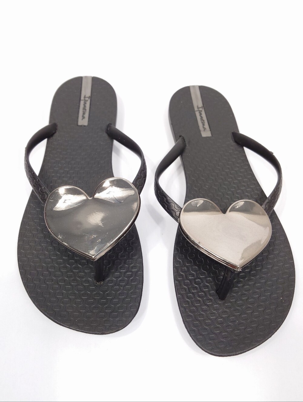 Ipanema Black Heart Flip Flops Sandals Made in Brazil Size 8